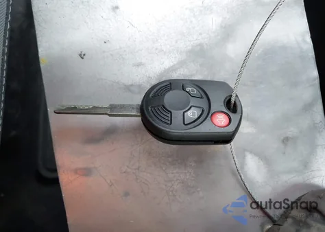 2016 Ford Escape Se z USA, uszkodzony, nr VIN 1FMCU9GX8GUB33497